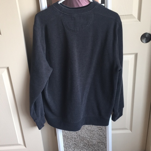 IZOD Sweatshirt - Picture 4 of 4